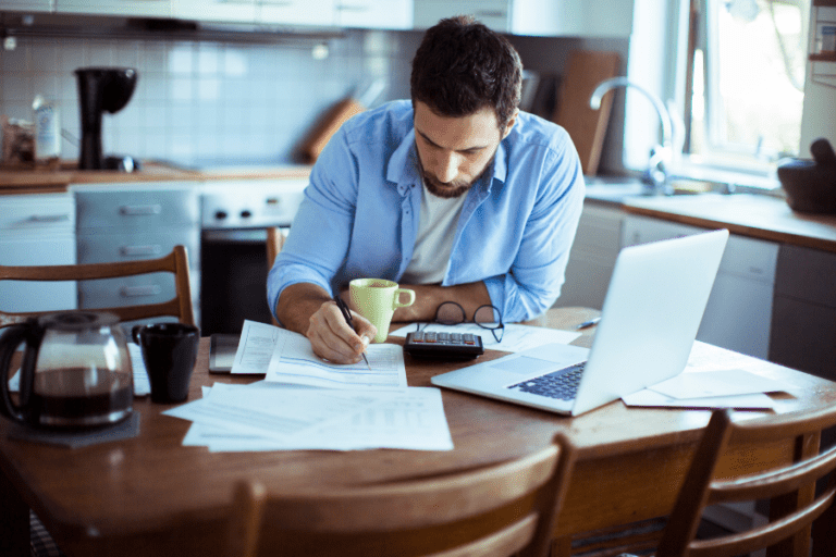 Read more about the article Employers should pay notice and redundancy at full rate (not furloughed rate)